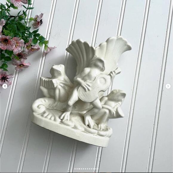 Vintage Frog Musicians Centerpiece Porcelain Ceramic Vase Planter Japan - Picture 3 of 12